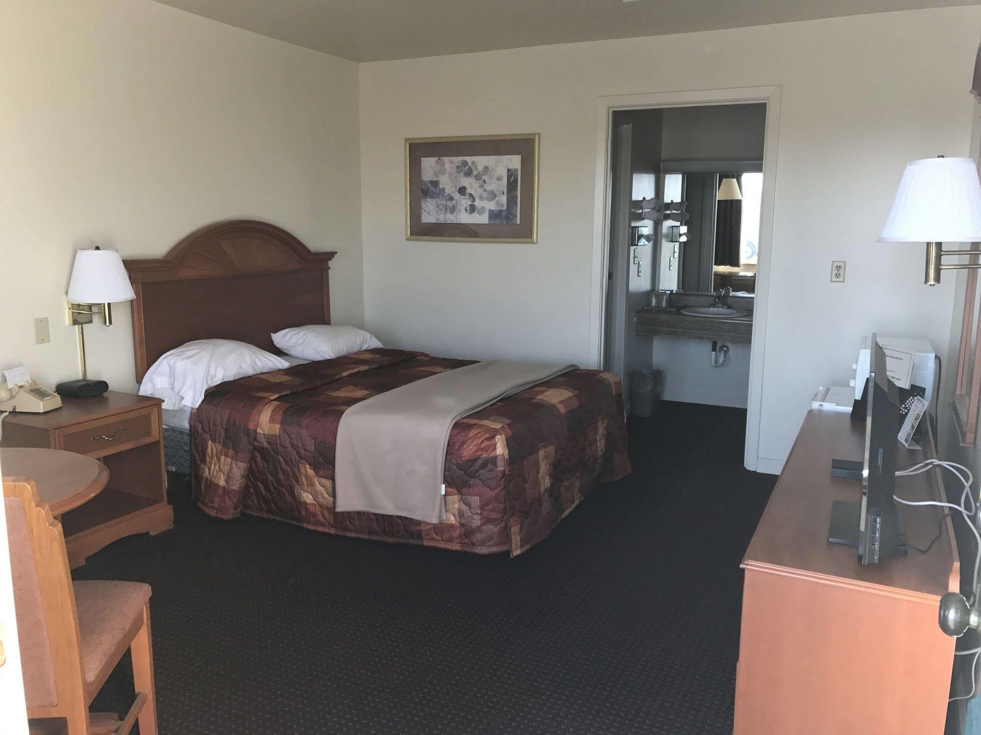 Budget Inn Daleville Exterior foto